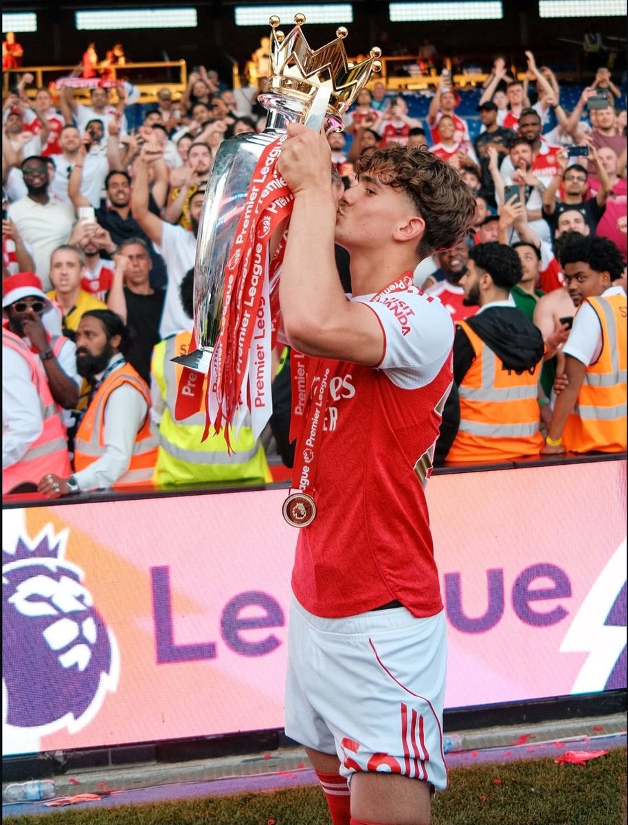 MaxxDowman's tweet photo. Thank you to every Arsenal fan out there, my teammates and my family for believing in me. See you’ll in Budapest 🏟️ https://t.co/edKi5kFjTT