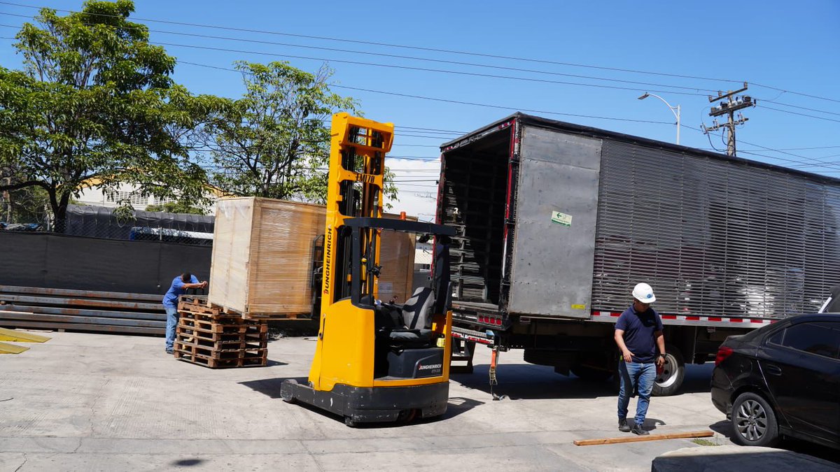 APC Colombia tweet media