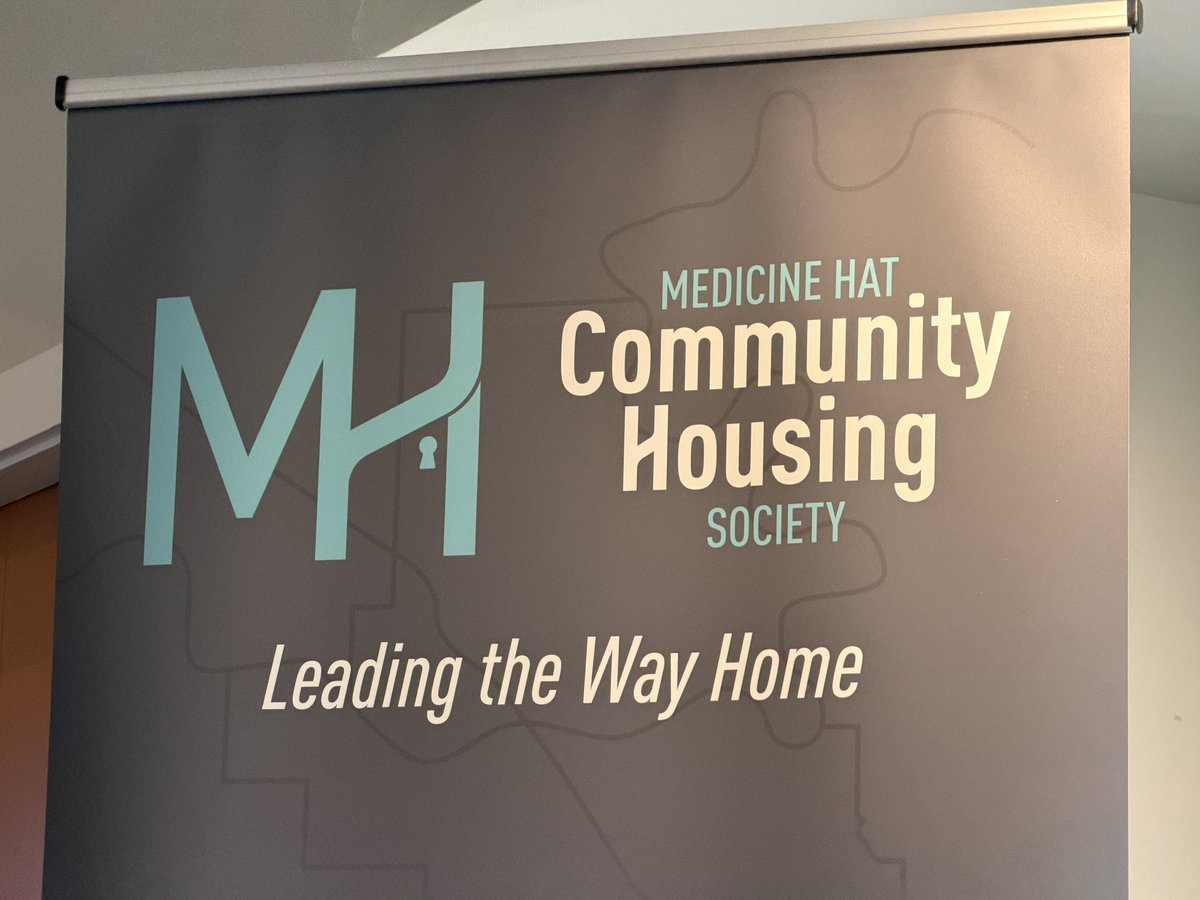 DanReynish's tweet photo. Councillors Clugston, Hellman and myself made our way out to the city’s amazing Desert Blume Golf Club for the Annual General Meeting of the Medicine Hat Community Housing Society today. Garry Ruff was celebrated for his 21 years of service!!! Congratulations Garry!!! https://t.co/cgjo3HfGgC