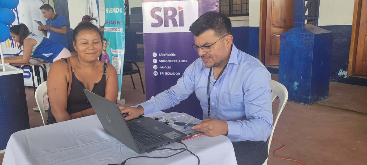 SRIoficialEc's tweet photo. #SRIzonal3

Visitamos la parroquia San José del cantón Santa Clara  en Pastaza y con nuestra #BrigadaMóvilSRI entregamos información tributaria detallada sobre los beneficios dirigidos a grupos prioritarios.

#AdelanteConFirmeza https://t.co/Mzf3lZOPgT