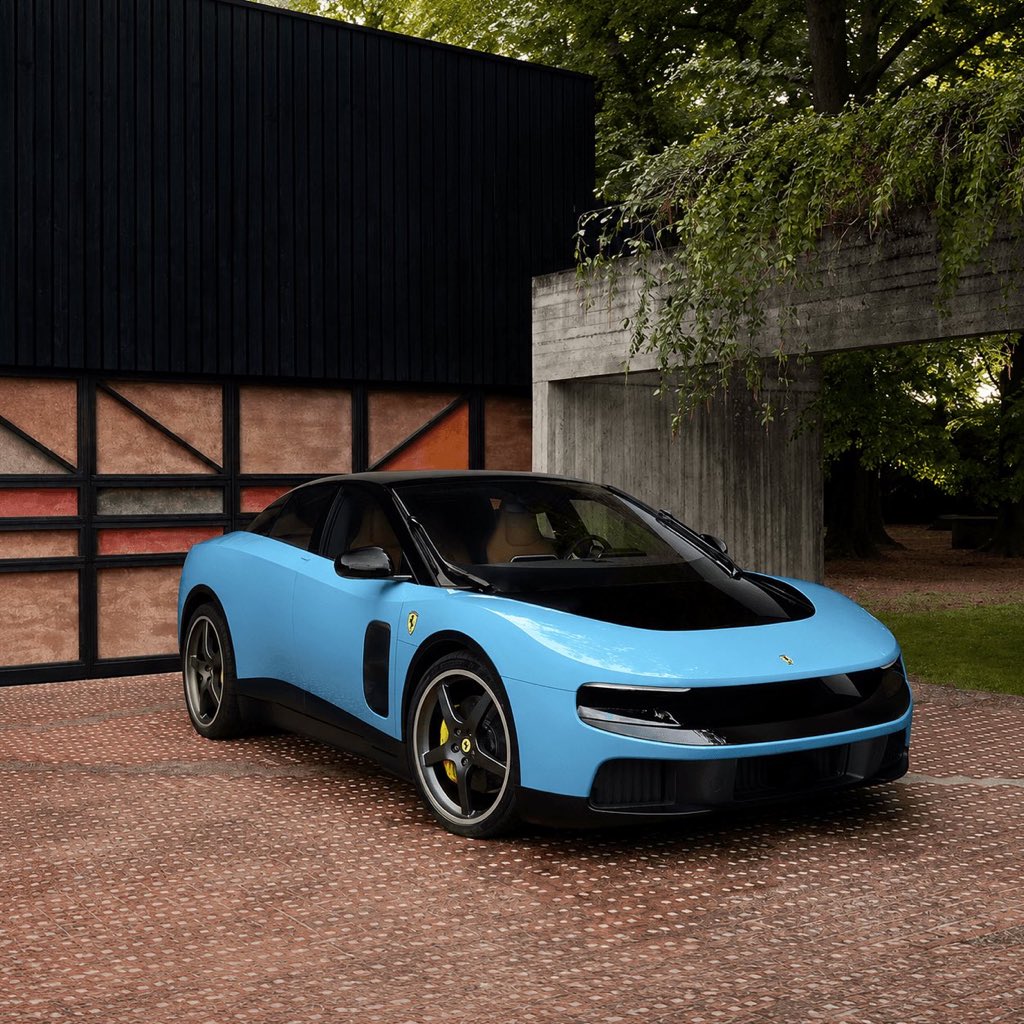 NeverCashingOut's tweet photo. @BowTiedBroke It’s the iPhone 5C of cars https://t.co/ZCX6ZpI9VL