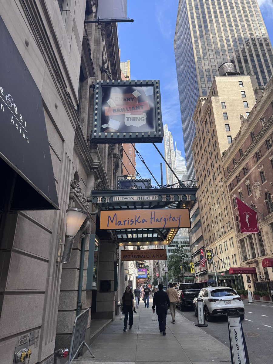 kdidz4's tweet photo. Cant wait to see Mariska tonight in #EveryBrilliantThing @Brilliantbway https://t.co/zLKpsHZZLP