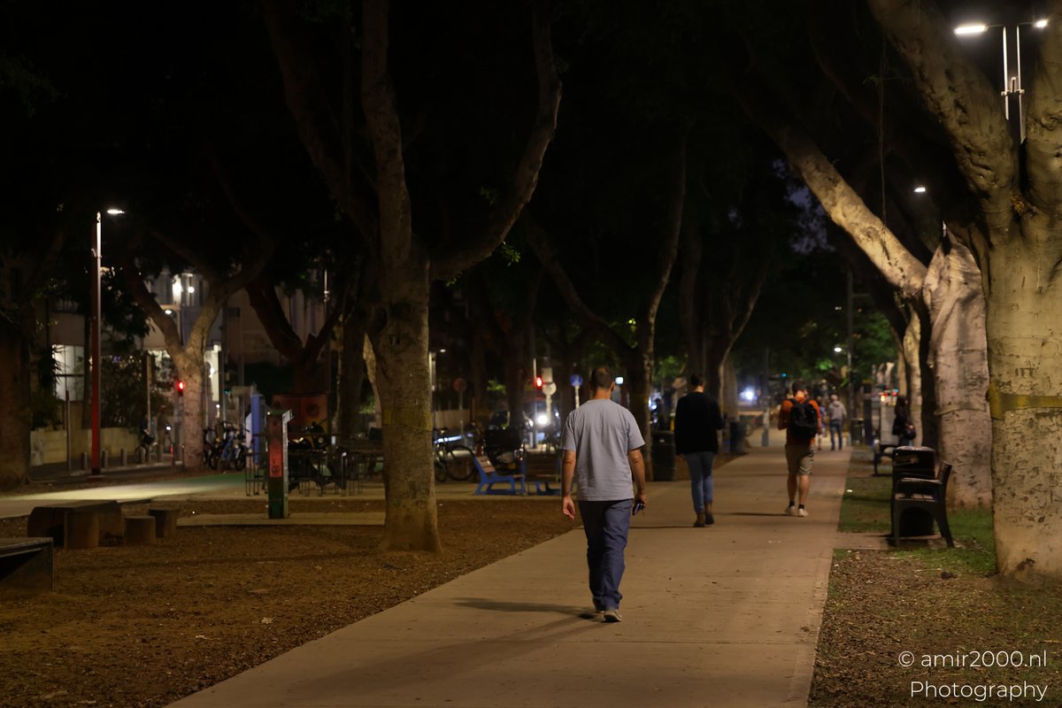 amir2000's tweet photo. Some nights do not need a big subject.

You just walk through #TelAvivJaffa after dark, follow the glow, and let the city lower its voice a little. 

#NightPhotography #CityscapePhotography #StreetPhotography
#Amir2000NLStory #CanonR5MarkII #AMIR2000NLPhotography https://t.co/BVJcjjJlUL