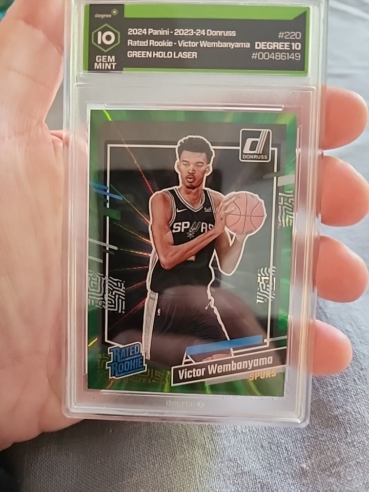 vanjelly82's tweet photo. @NE2K_Rich @CardPurchaser @DegreeGrading https://t.co/yx6WaJvsRE