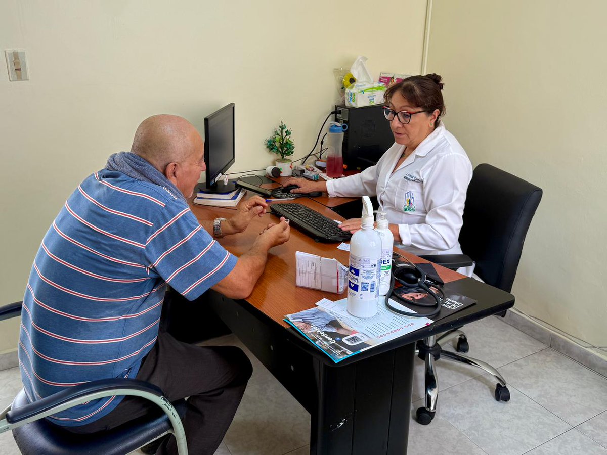 IESSStodomingo's tweet photo. #IESSteInforma | El área de Crónicos Metabólicos del 🏥Hospital del Día @IESSStodomingo fortalece sus servicios👨‍⚕️👩‍⚕️ con la incorporación de personal médico.

✅  Ampliamos la capacidad de atención, optimizamos tiempos y mejoramos la disponibilidad de citas📋 https://t.co/WN4YEqV1xg