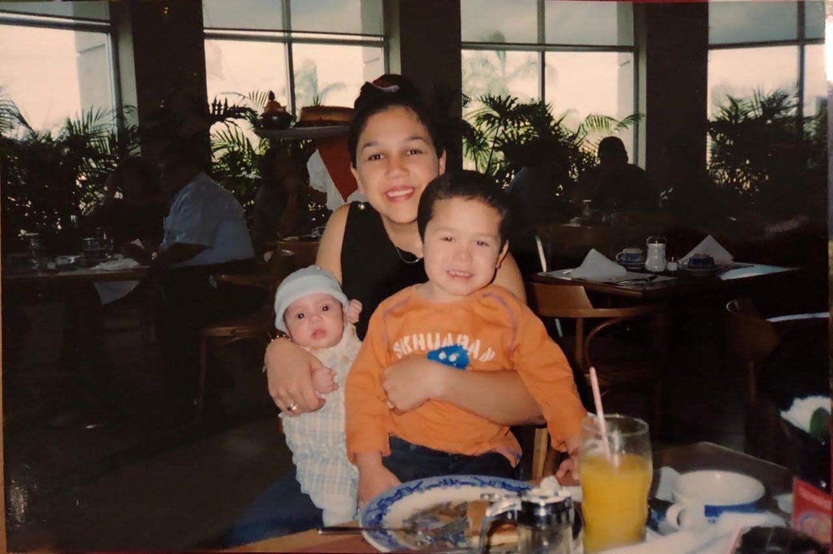 LeoGarcia_Pera's tweet photo. Felicidades mamá! 50 hoy. Gracias por siempre apoyarme en todo!
Te quiero mucho https://t.co/k7LwD9EVvX