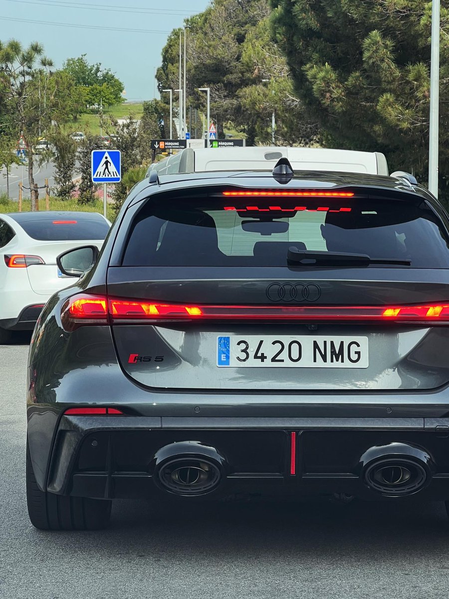 AsphaltAura's tweet photo. One of the first RS 5 AVANT in Spain https://t.co/PFT91NuXmy