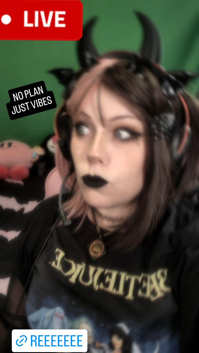 MsFelonyRose's tweet photo. IONNO MAN, I JUST STREAM HERE
Come do whatever and what not with me
#live #twitch #vibin #ionno #smoothbrain https://t.co/bUWW33tzud