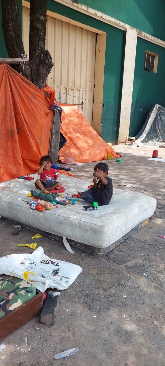 MIRTACanela's tweet photo. Hasta Santo Tomas enseñaba q el escarnio tenia un lugar en las personas. Definitivamente hay un aspecto cultural con el tema.Pienso q depende de la intención del corazón. Tu no ofendas Tú  solo ayuda y ten misericordia. Orar un poco ayuda a sufrir un poco menos.❤️ https://t.co/9DNfTxXmfQ