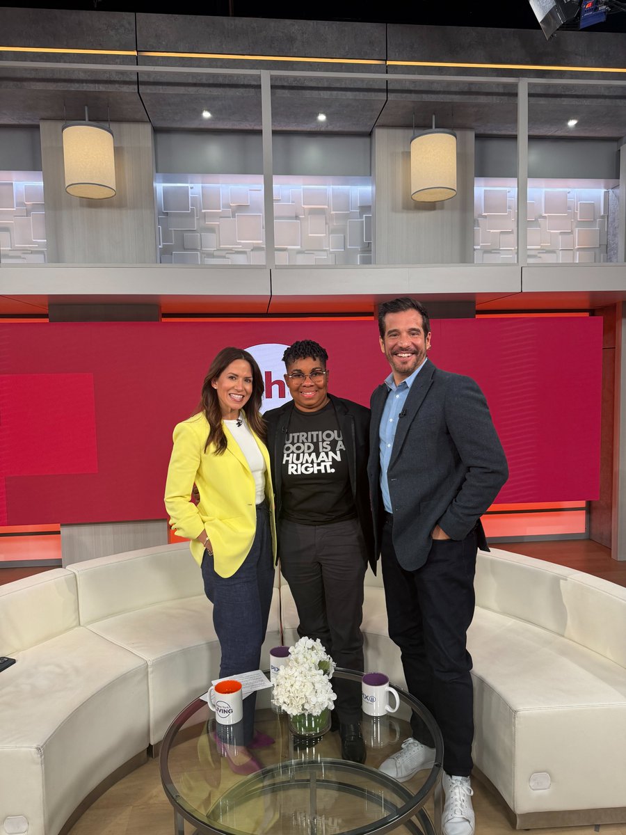 whyhunger's tweet photo. Our Executive Director Jenique Jones joined New York Living7 to discuss WhyHunger’s work to end hunger and create a future where everyone has access to nutritious food. 

Stay tuned for the conversation on community-driven solutions and food justice!
  
#FoodJustice https://t.co/MYq10Xb3ie
