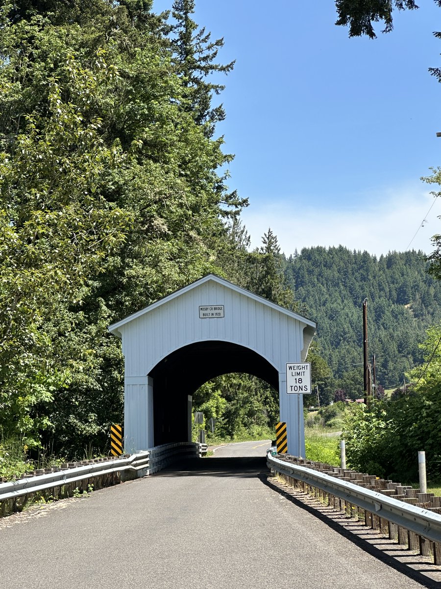 ruforucom's tweet photo. Cottage Grove Historic Covered Bridges Tour in 2026. Тур по историческим... https://t.co/nifyhjw8F0 через @YouTube https://t.co/CajfH1MDcJ