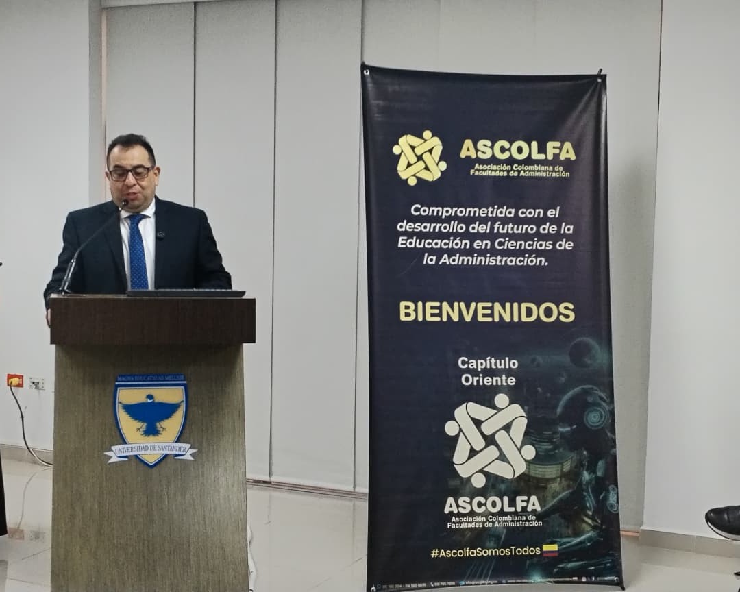 Ascolfacol's tweet photo. 🎉 Iniciamos la Celebración del Día del Maestro ASCOLFA 2026 en el Capítulo Oriente. 🎖️📚

Hoy, 26 de mayo, en la @udes_oficial. Honramos la excelencia docente. 🙌

¡Acompáñanos a celebrarlos! 👏

#AscolfaSomosTodos🇨🇴 https://t.co/0pCSUxPHIA