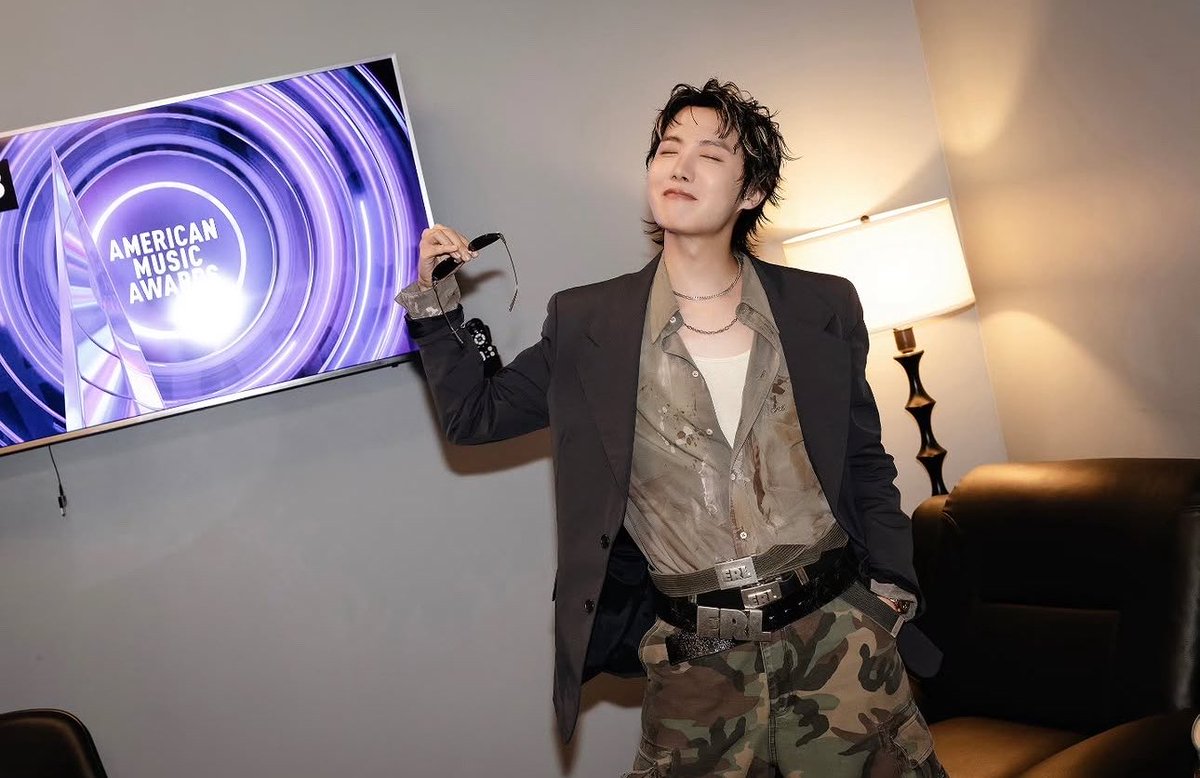 BTS Charts News tweet media
