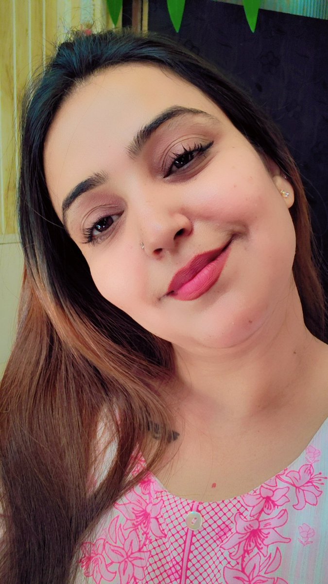 Pooja शुक्ला 📚✌️ tweet media