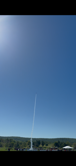 NJPCSA's tweet photo. Students from Thomas Edison EnergySmart Charter School placed in the American Rocketry Challenge National Finals, putting them among the top teams in the nation in the world's largest student rocket competition @D17Senator @JoeDanielsen17 @GovSherrillNJ @NewJerseyDOE https://t.co/3BYXyErivu