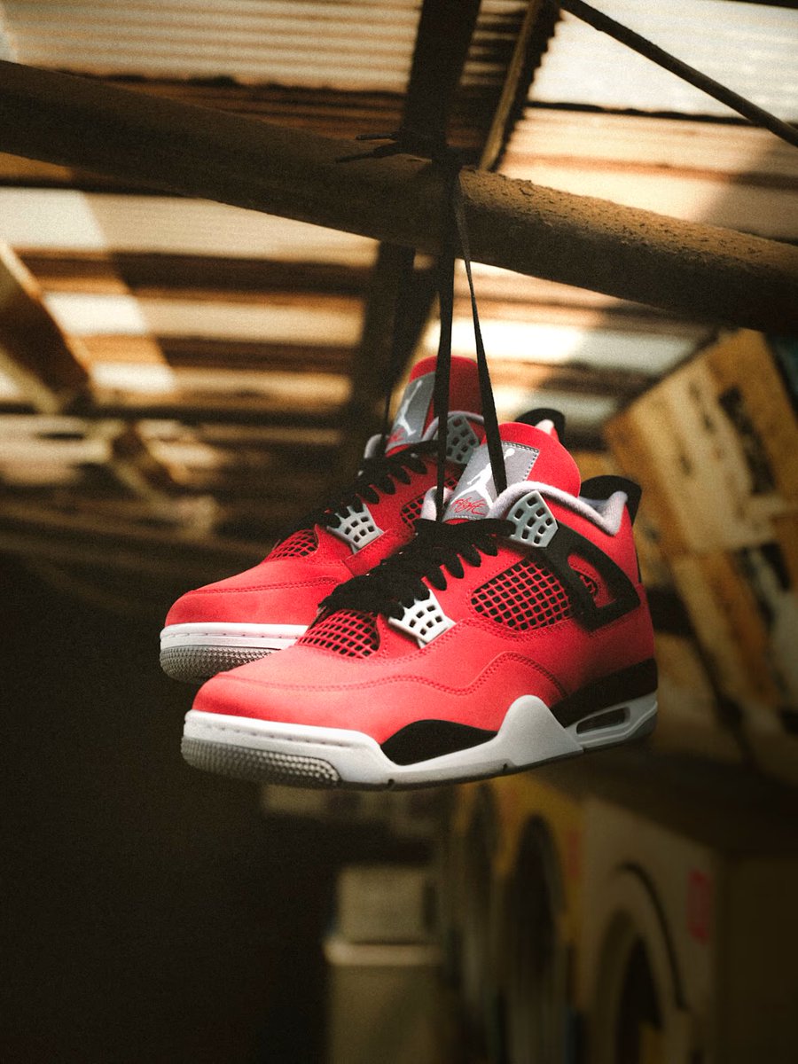 HangTimeIndy's tweet photo. We are giving away a pair of Air Jordan ‘Toro Bravo’ 4’s for FREE!

Enter giveaway on our website now: https://t.co/MgGS02vKll https://t.co/U5fSwU59l3