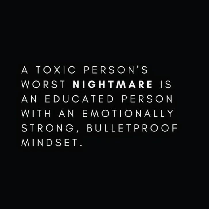 The Narcissist Box tweet media