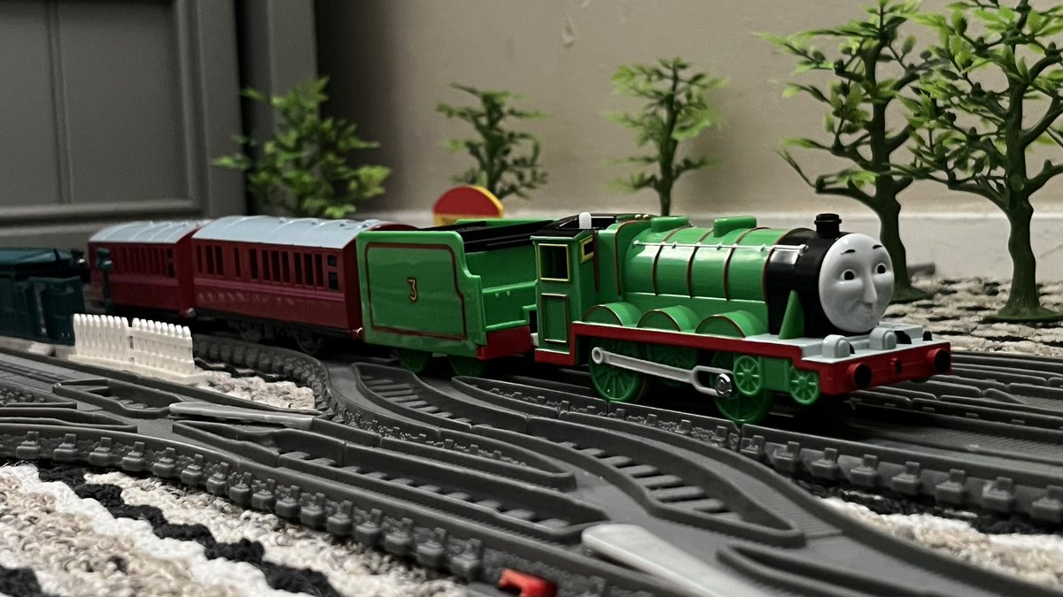Old Engine Well Known Productions tweet media