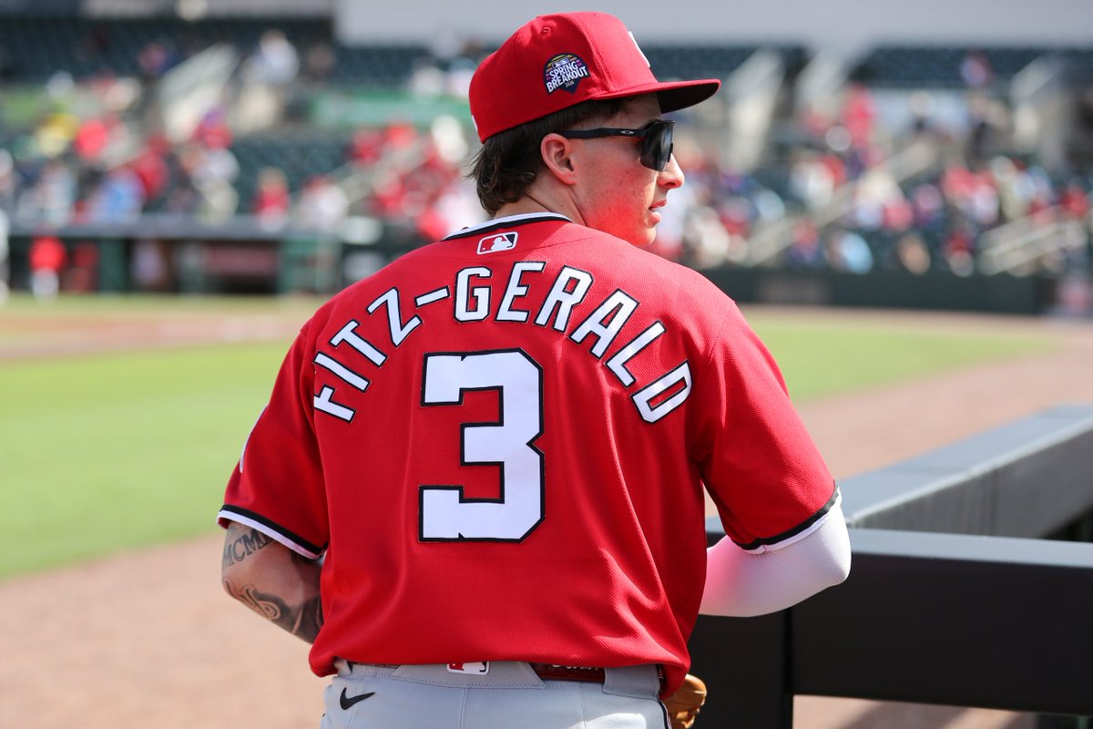 RotoWire's tweet photo. Promotions are coming for some, and stocks are falling for others. Our Minor League Barometer has been updated 🔭

📈Devin Fitz-Gerald (WSH): .299/.415/.618 with 11 HR at High-A. Power tool wasn’t expected to be THIS good.
📈Raudi Rodriguez (LAA): .305/.424/.490 with 6 HR & 17 SB at Double-A. MLB debut should come before season’s end.
📉Jackson Ferris (LAD): 7.43 ERA at Triple-A, and now hurt. 

Check out the full article for all of the risers, idlers, and fallers ⬇️