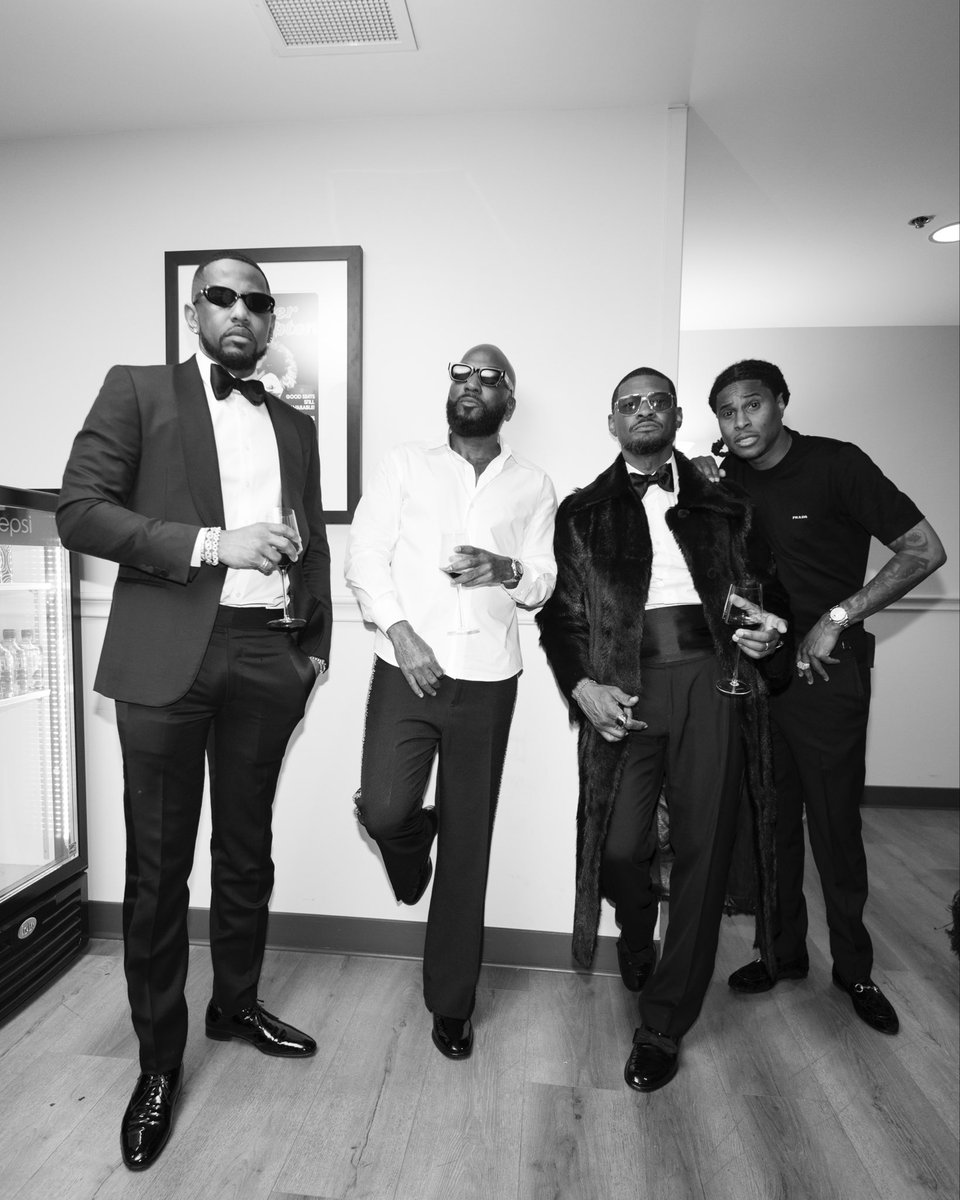 Usher Raymond IV tweet media