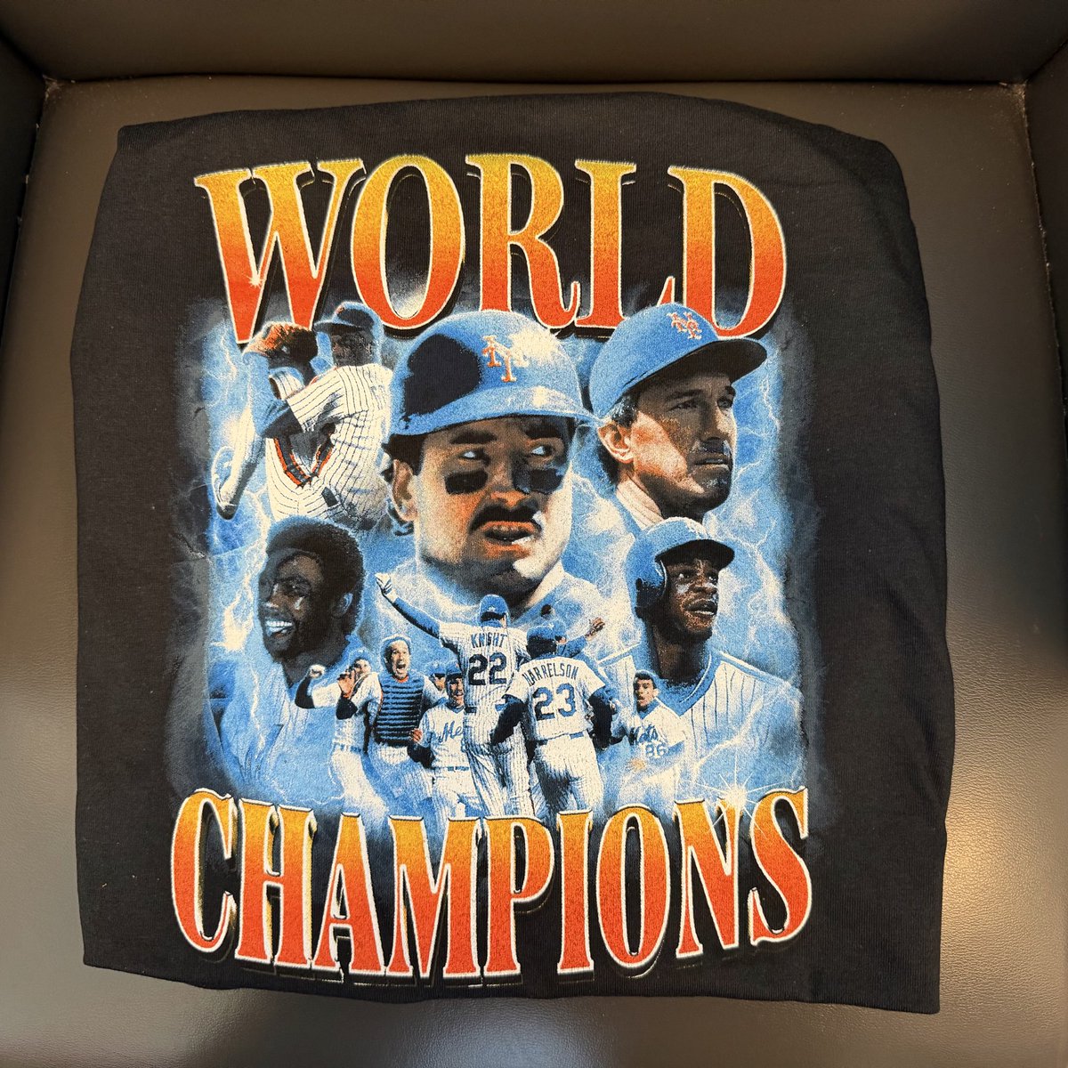 KeithRaad's tweet photo. Tonight’s giveaway T-shirt…pretty sweet. https://t.co/OPRNzRoWbs