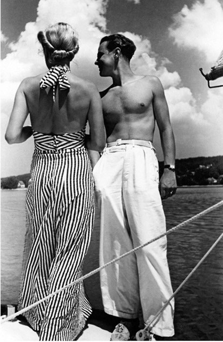 kateStrasdin's tweet photo. Any folk who have followed me here for a while may recall that I am not a fan of the HOT weather. Much as I may love a stylish option for a heatwave in theory (I give you #1930s beach pajamas as an excellent example here) in practice I think I am probably 98% viking @madparisfr https://t.co/nrJ0sDoW2k