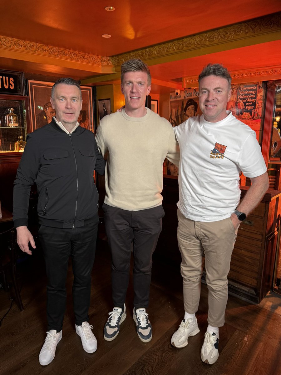 thomasniblock's tweet photo. Tommy Walsh - child superstar, playing for Kerry, St Kilda &amp; Sydney Swans. Life after football and coping with the devastation of losing twin boys Alex and Sam.

A gem of a man

🎙️The GAA Social
🎧Listen here: https://t.co/vtVP0yo20z
📺Watch here: https://t.co/ijyGozb8Xe https://t.co/DQ72VGu4sR