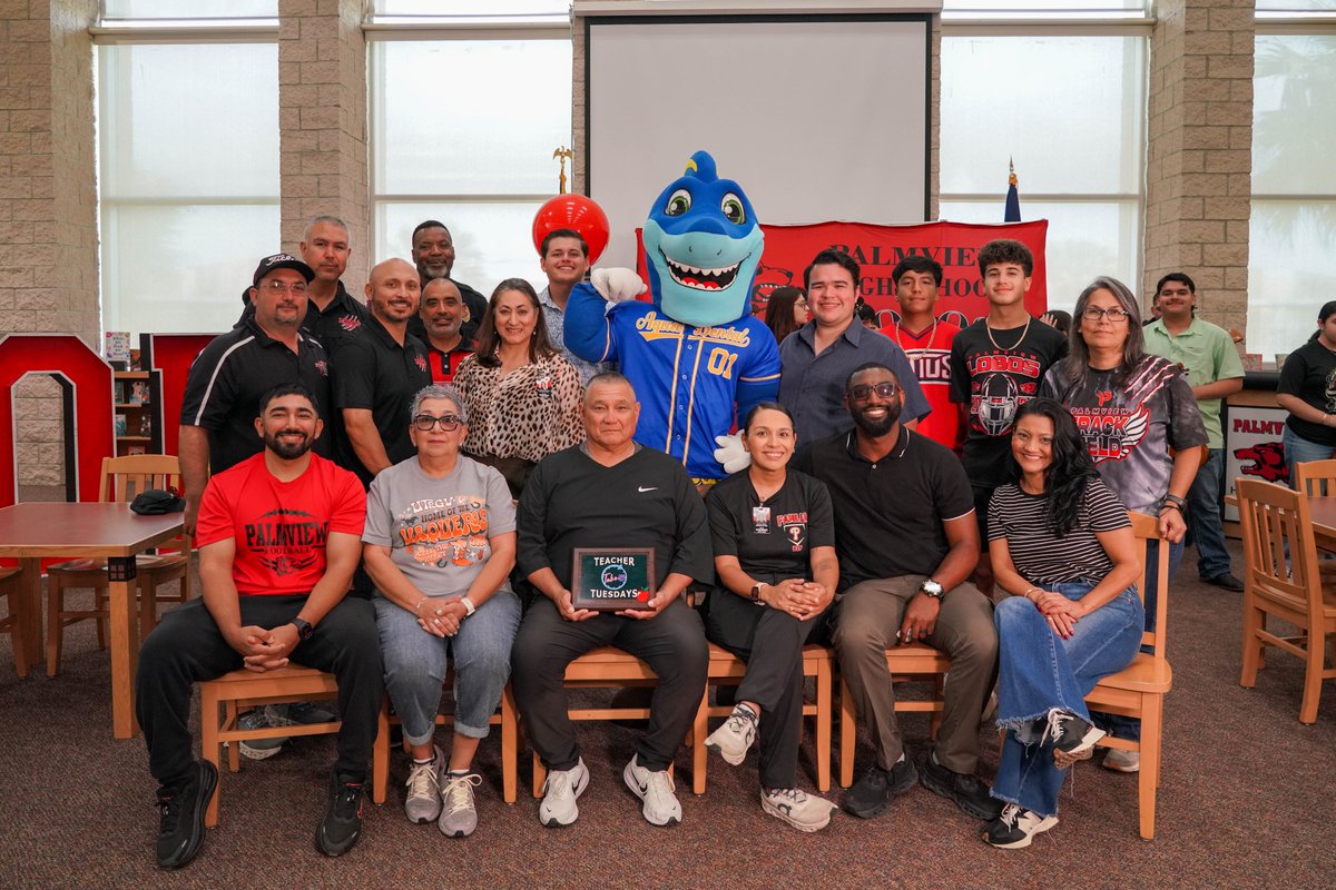 lajoyaisd's tweet photo. IN THE NEWS: 🎥📺
✨⚾ A huge congratulations to La Joya Palmview High School's Head Baseball Coach Manuel Garcia on being recognized by KRGV'sTake 5 Teacher Tuesday segment! 🐺❤️

Coach Garcia’s passion, leadership, and dedication to his students and athletes continue to make a lasting impact both on and off the field. Through his commitment to excellence, he inspires the next generation to lead, compete, and succeed. 💪🏼🔥

Congratulations, Coach Garcia - thank you for making La Joya ISD proud! 👏🏼⚾❤️

#LaJoyaISD #PalmviewPride #TeacherTuesday #Take5TeacherTuesday #LoboPride