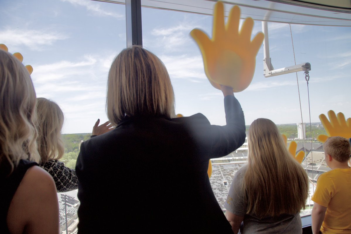 IAGovernor's tweet photo. Proud to be at @uihealthcare Stead Family Children’s Hospital today to sign legislation establishing an annual $3M investment in pediatric cancer research.

Thank you to the families who advocated tirelessly and to the legislature for their commitment to Iowa’s children and combatting cancer in all its forms.