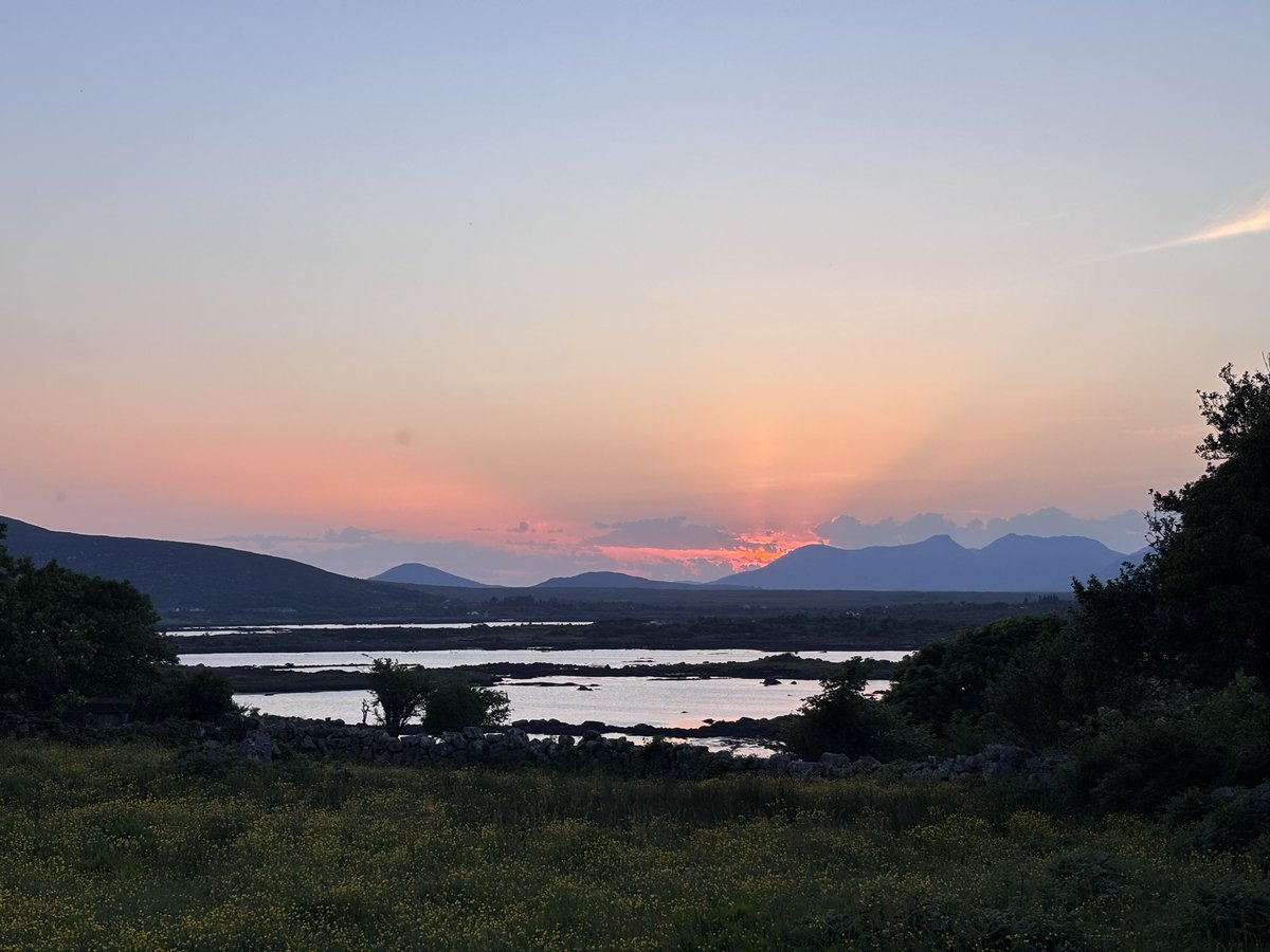 paulshanedoran1's tweet photo. #Connemara #Conamara https://t.co/5skIwpcy6i