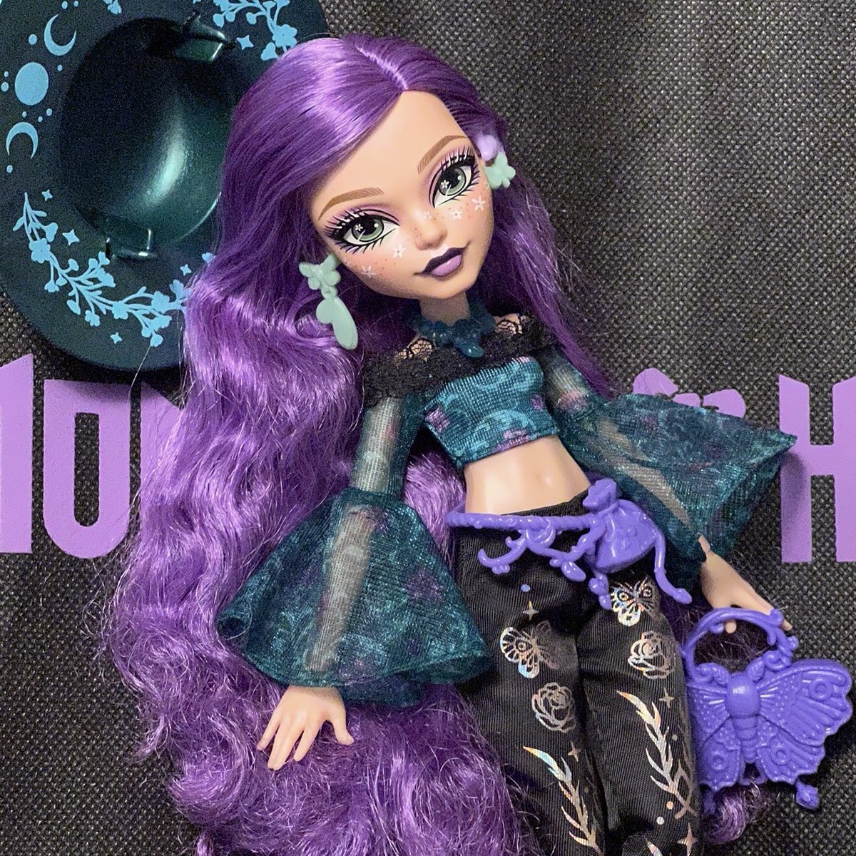 eyeheartmybrain's tweet photo. new doll💜 https://t.co/r70K5TqeWJ
