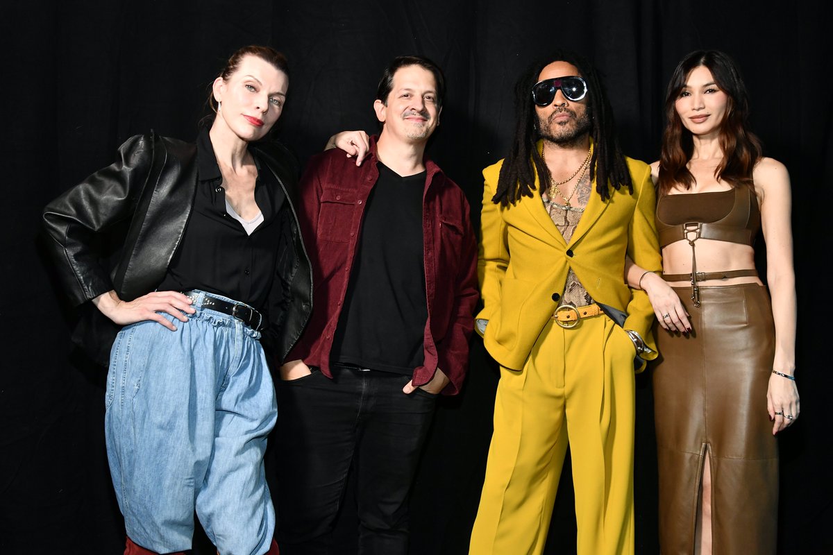 GabMosz's tweet photo. 007 First Light: live today. #1 on Steam. 88 on Metacritic.
I signed and produced Lana Del Rey for the opening credits.
I brought Lenny Kravitz as the villain Bawma.
Congrats to our team at IOI and Amazon MGM. 🍸 https://t.co/Ki23qCD0o9