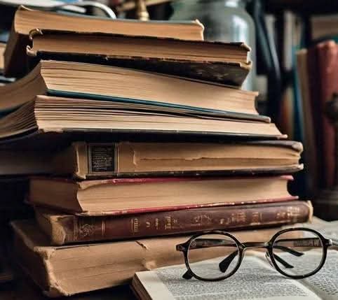The World of Literature & Quote tweet media