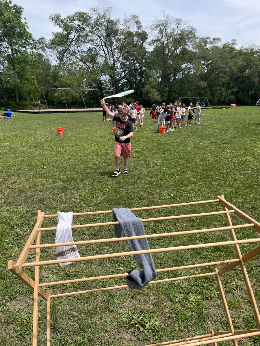 Finley3BGCS's tweet photo. Field Day fun!🐾 4 of 4 https://t.co/iAiF2mIyhm