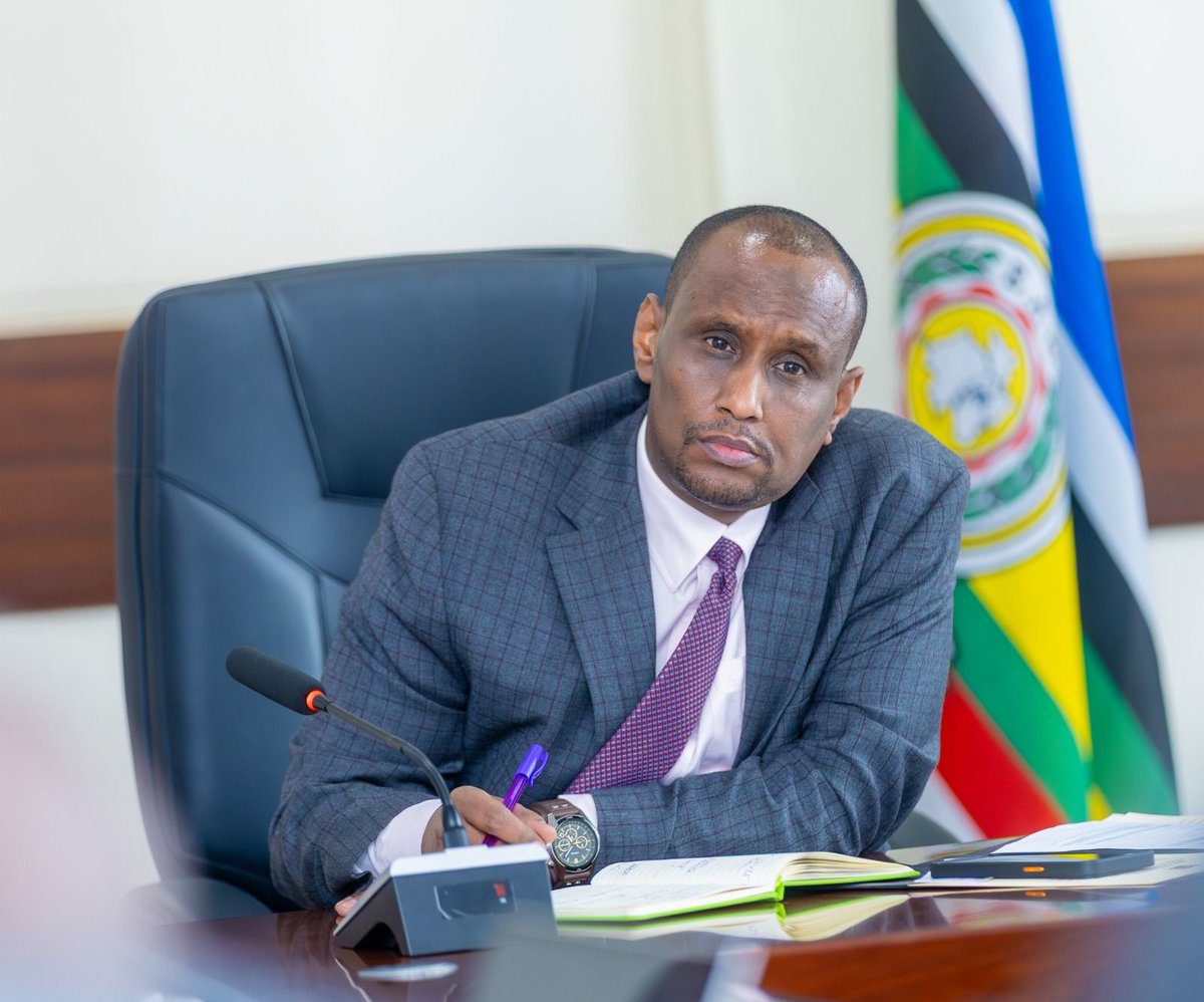 NGCSKE's tweet photo. This morning, Principal Secretary @NGCSKE, @HonAhmedSalan, convened a critical Private Sector Roundtable Dialogue to deepen Government and Private Sector collaboration on service delivery, accountability, and economic resilience. 🇰🇪

Read more: https://t.co/n22PdA3PE8 https://t.co/4JztwsoJFb