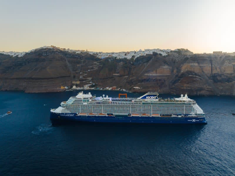 Remote__Hustler's tweet photo. ✨Sailing through iconic destinations like Santorini aboard Celebrity Ascent means watching the coastline glow at night, with unforgettable views from the ship’s stunning design and outdoor spaces. ✉️ Contact me today to book your European sailing on Celebrity Ascent. https://t.co/GS3pYPRxRL
