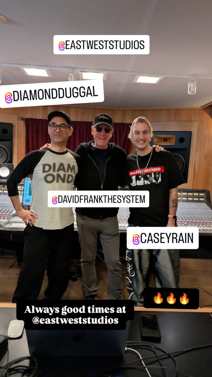 CaseyRain's tweet photo. This room at EastWest is where hits are made! And that's what we're doing! 🔥 #CaseyRain #NewMusic #DavidFrank #TheSystem https://t.co/5A6kwsDQ3C