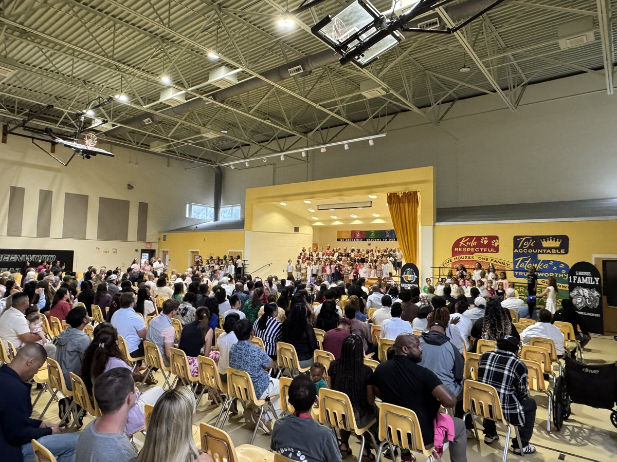 ryantstein's tweet photo. What a beautiful kindergarten award ceremony. Songs. Awards. Thank you families for packing the gym to support our soon-to-be 1st graders. It was incredible to see our students shining with confidence and joy as they celebrated a year full of growth and learning. https://t.co/14nukdJnQ8