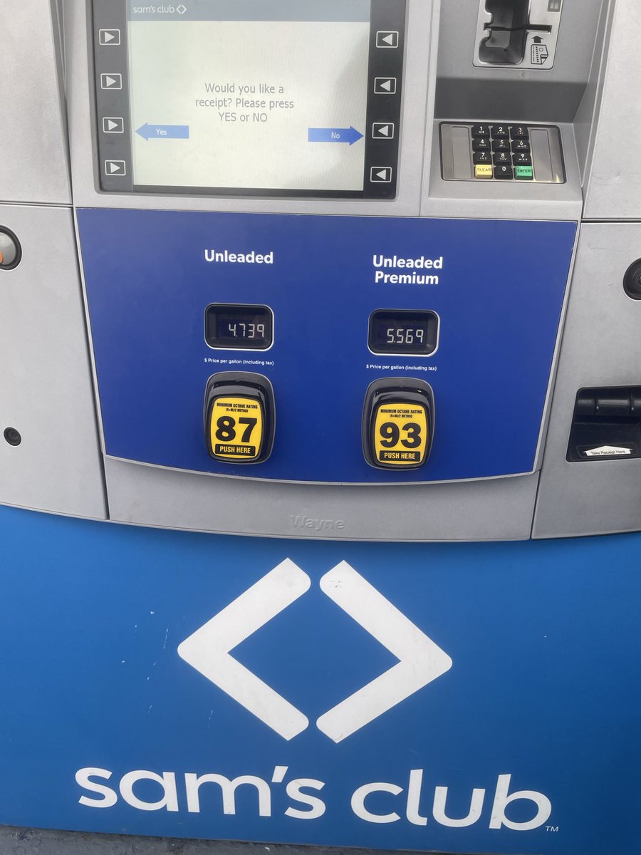Elliepa112's tweet photo. @tedcruz Lying Ted trump owns the high gas prices stop lying Ted https://t.co/FfZn1Gi7pI