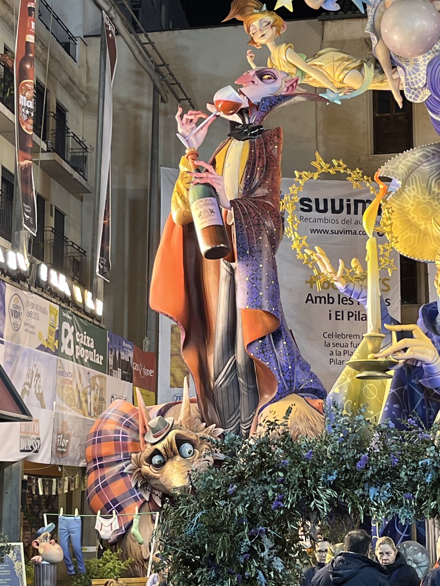 Falla del Pilar tweet media