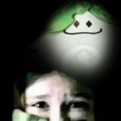 snakewitchx's tweet photo. @oloboamargo @Roxas_Kinnie vou desistir da c1 do wesley pela c2 dela kkkkkk https://t.co/3lLyhYBm3q