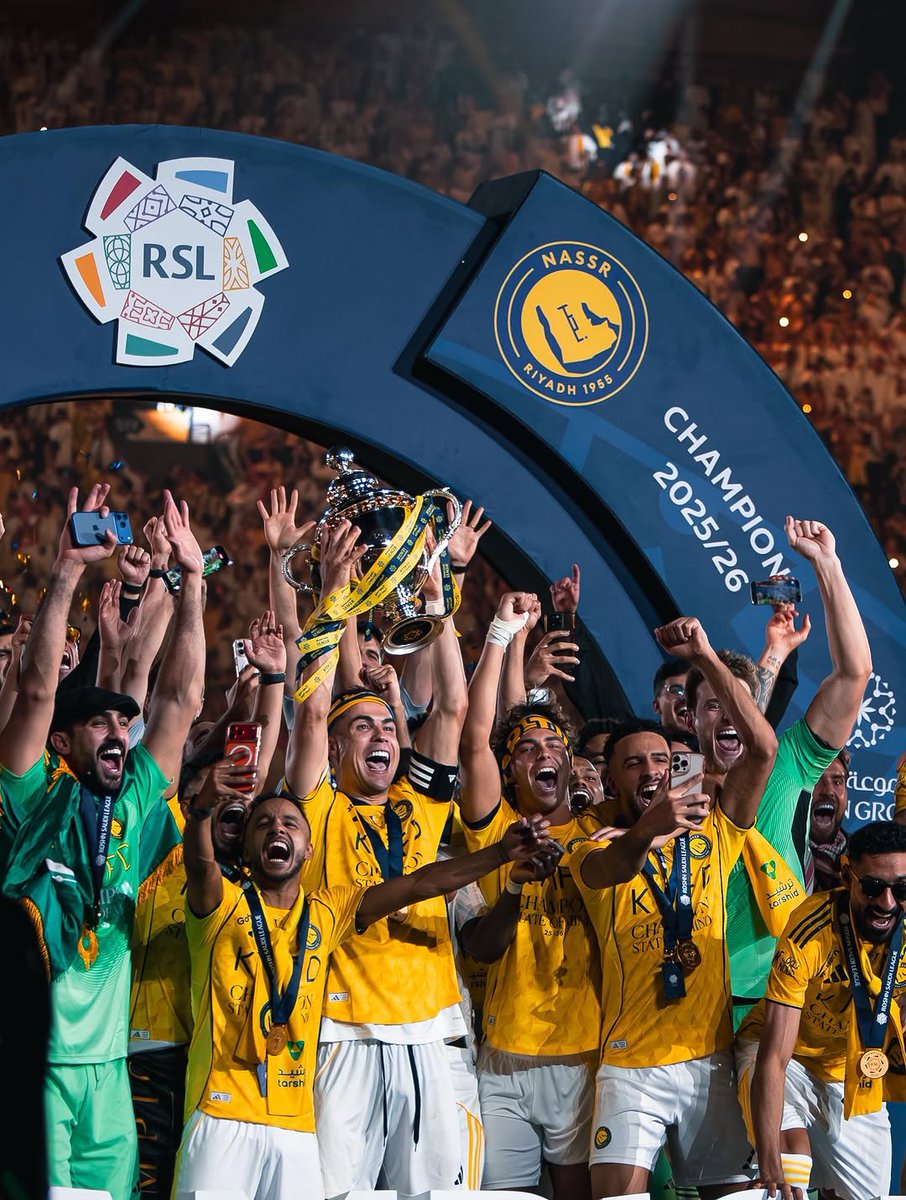 بطلة الدوري 🏆💛🥇 tweet media
