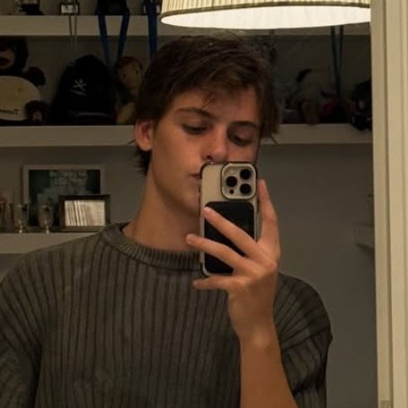 daylightzeki's tweet photo. -MINI AU TOREKI/JANEKI

donde jano engañó a zeki 

o

donde zeki encuentra apoyo en un amigo que no ve hace años y jano tiene que aguantar los celos por la decisión que tomó https://t.co/eYhgx4DgVz