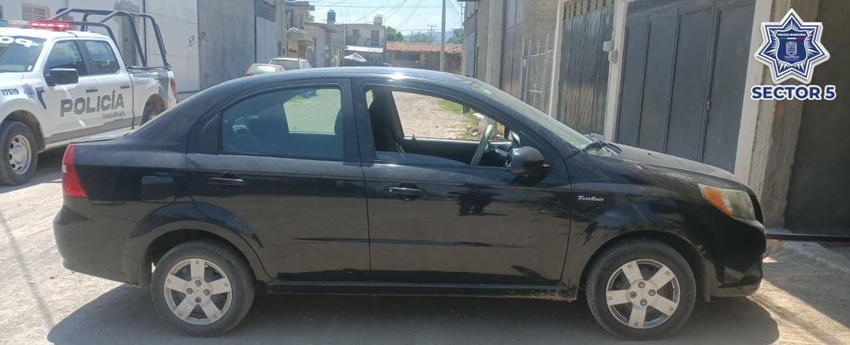 SecretariaTlaq's tweet photo. Elementos de la Secretaría localizaron un vehículo abandonado en Santa Anita con reporte de robo vigente, por lo que fue asegurado y puesto a disposición del Ministerio Público. #SSPCTlaquepaque https://t.co/KCIVTRfFUQ