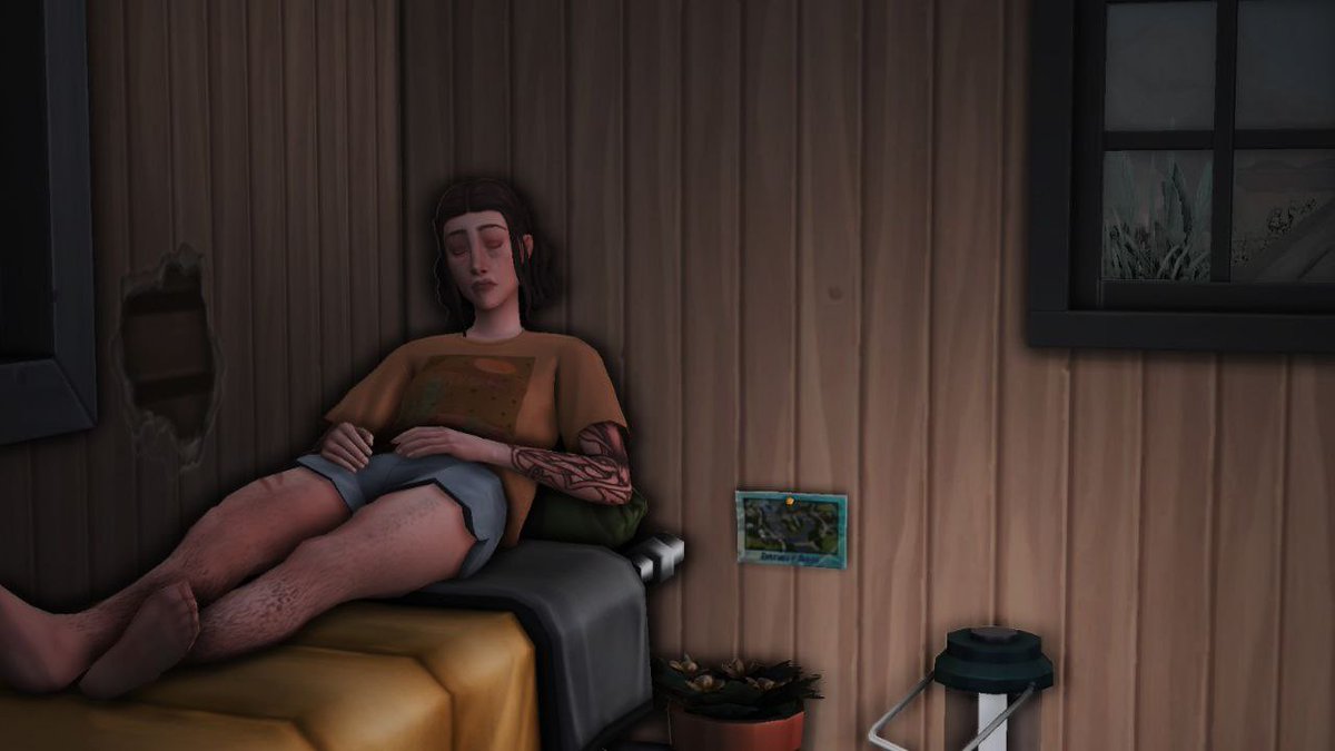 velzyts4's tweet photo. some stuff from my old post apocalyptic save in sims👀

#thesims4 #ts4 https://t.co/kV2I5JoWzd
