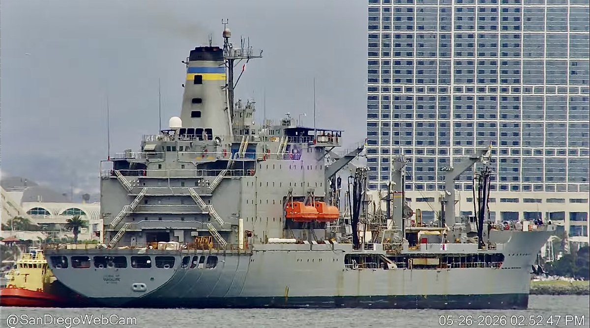 WarshipCam tweet media