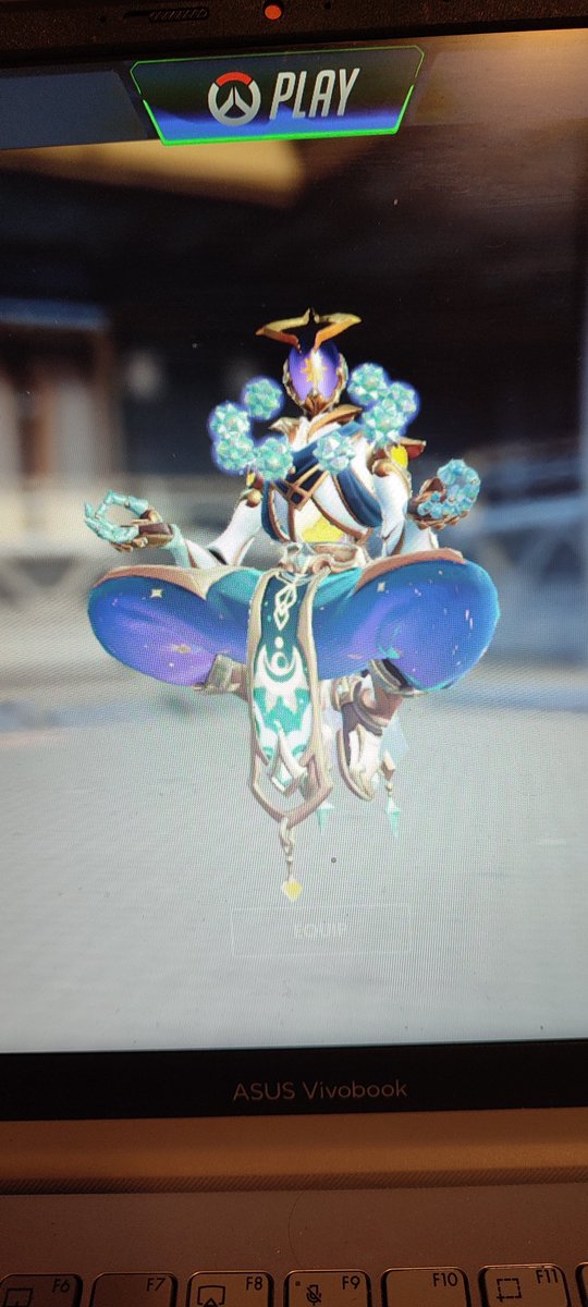 Shyn1ko's tweet photo. So i opened my lootboxes and..... I mean some of them are cute but i literally dont play any of these heroes except for Kiri and Mercy so- #owtwt https://t.co/jRUC2FUtfc