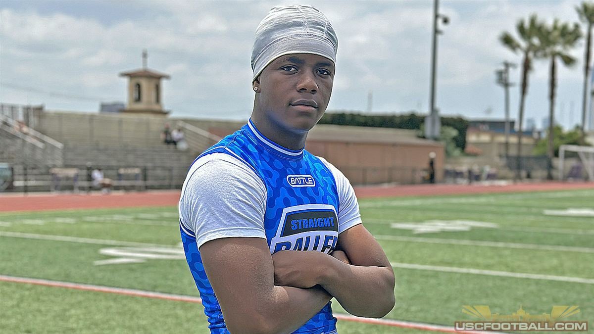 uscfootball's tweet photo. Santa Margarita (Calif.) Catholic 2030 athlete Jayden Jack turned heads at last year’s Under The Radar camp, and he’s heading into his freshman season of high school football with a scholarship offer from USC.

@gmartlive has the details: (VIP)

https://t.co/9K3AfIQV4R https://t.co/orbzsd4E6Q
