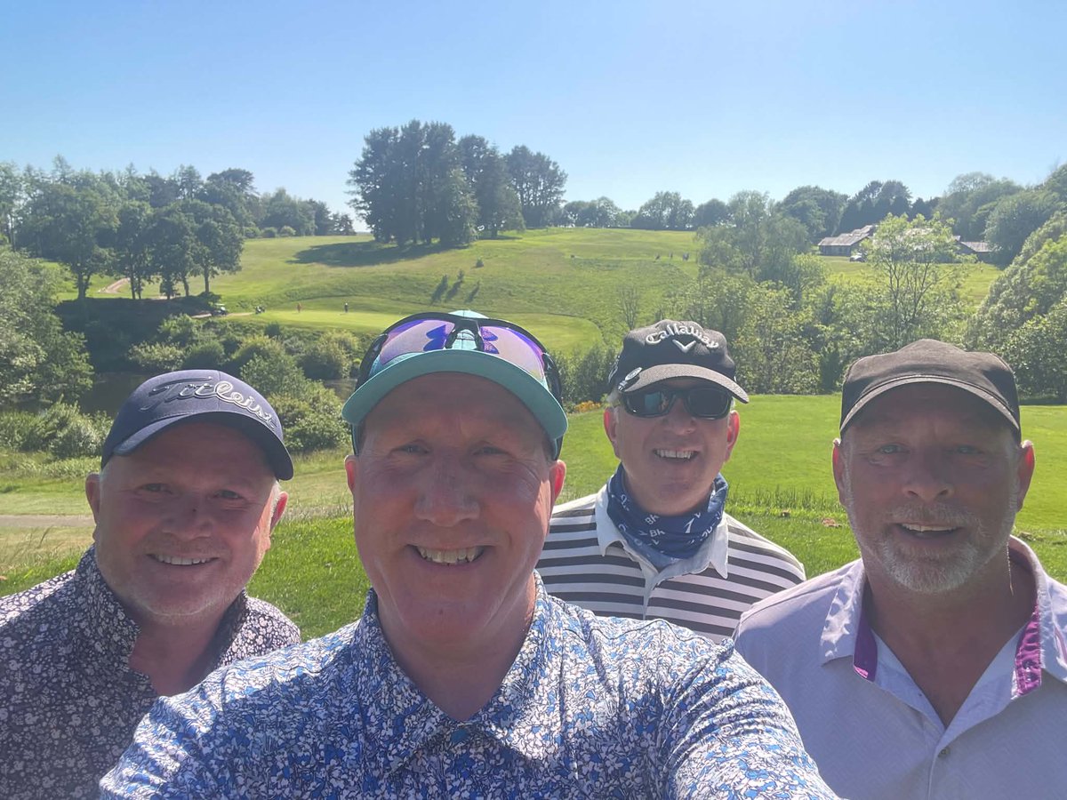 AndMotorhome's tweet photo. This group is all about Community 
Connecting golfers across Cornwall. We maintain a friendly atmosphere and promote friendships but will not tolerate negativity within our community. https://t.co/OwpzUhaSDZ