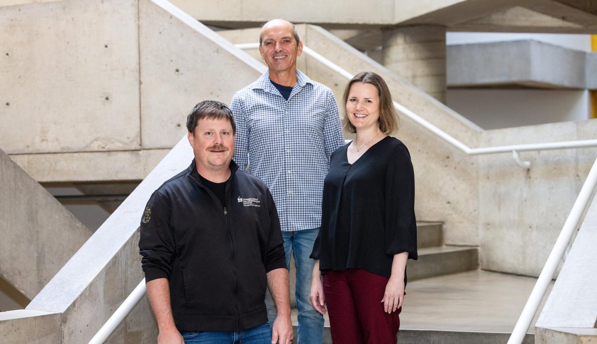 uiowa's tweet photo. Migraines affect 4 billion people worldwide. University of Iowa researchers are working to connect migraine patients with the treatments that will actually work for them. 🧠 https://t.co/dH5CuVxWs5
